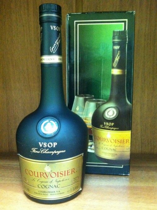 COURVOISIER V.S.O.P..jpg